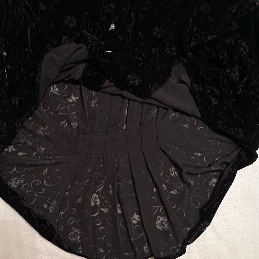 Marla Duran Shirt Womens XL Black Velvet Burnout Floral Button Front Whimsigoth - Picture 7 of 9